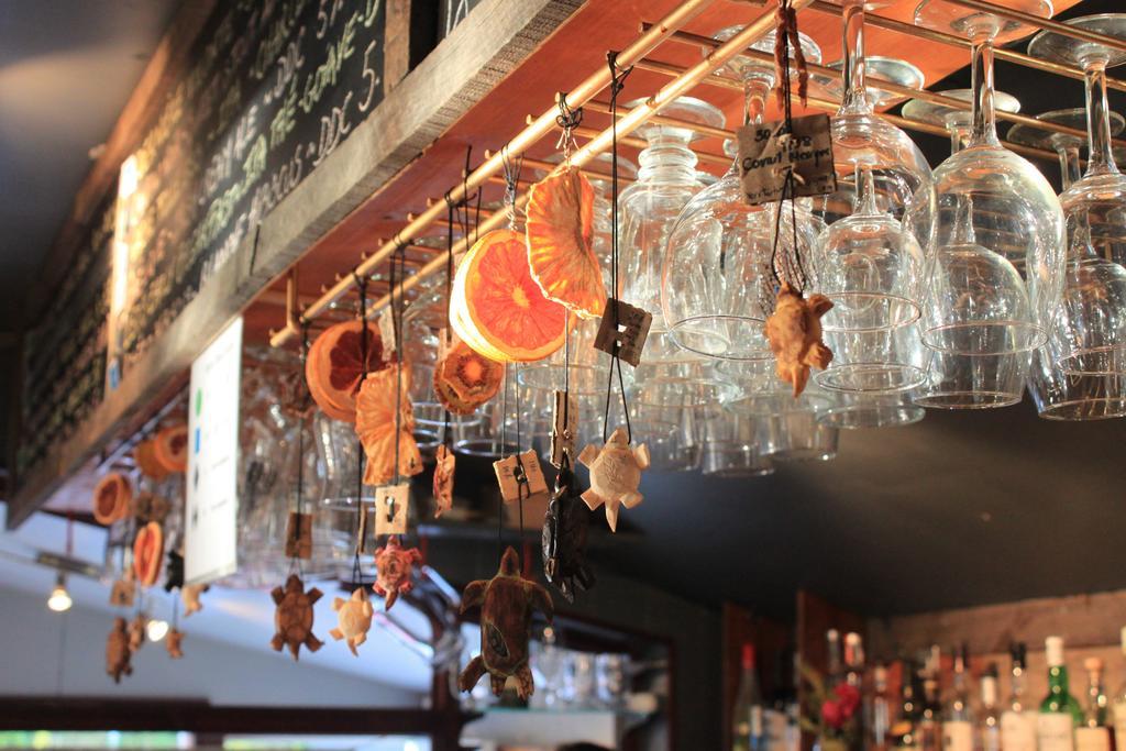 Auberge Micro-Brasserie Le Baril Roulant Val-David Dış mekan fotoğraf